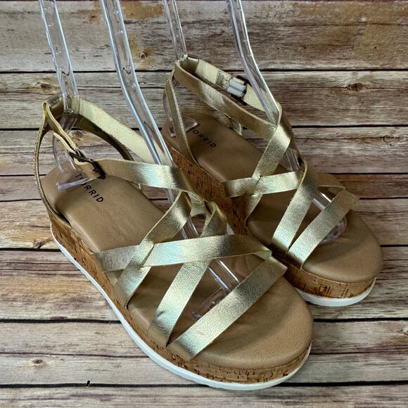Torrid Womens Gold Strappy Cork Platform Open Toe Sandals 10W - Picture 1 of 9